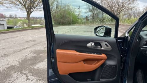 2025 Chrysler Pacifica 2C4RC1N79SR564037