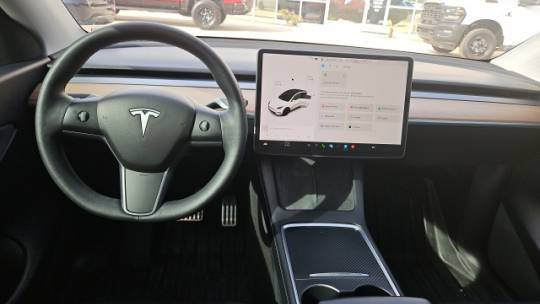 2021 Tesla Model Y 5YJYGDEE5MF280273
