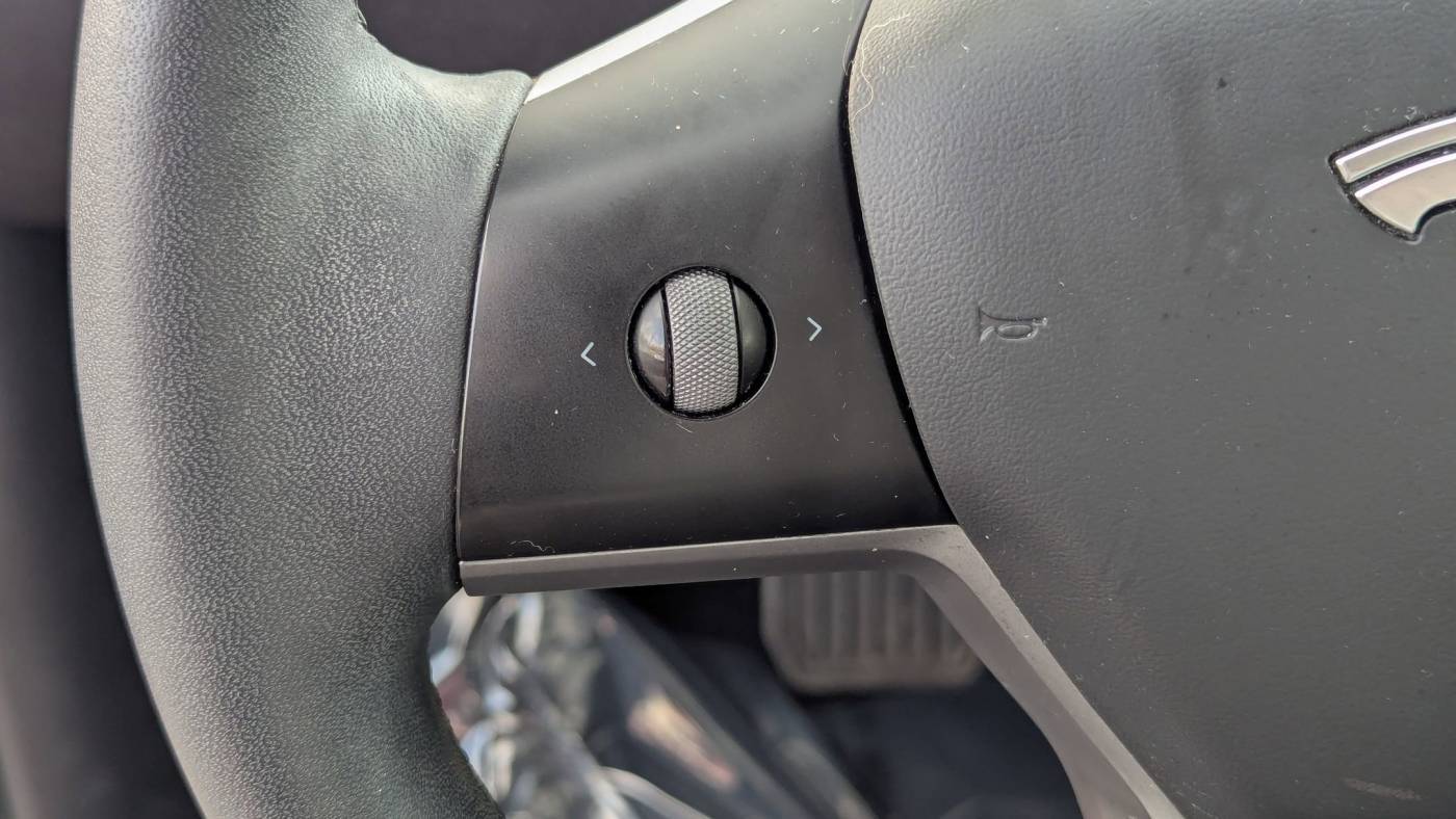 2021 Tesla Model Y 5YJYGDEE6MF078560