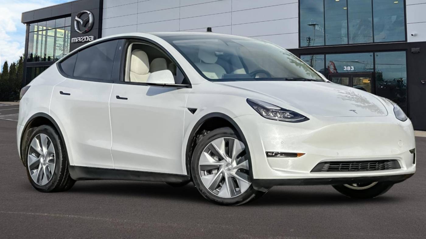 2021 Tesla Model Y 5YJYGDEE8MF265959