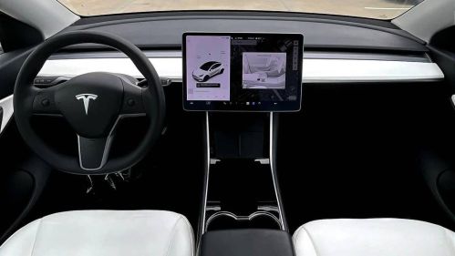 2021 Tesla Model Y 5YJYGDEE1MF067031