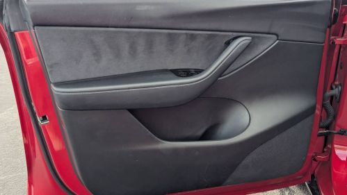 2021 Tesla Model Y 5YJYGDEE6MF078560