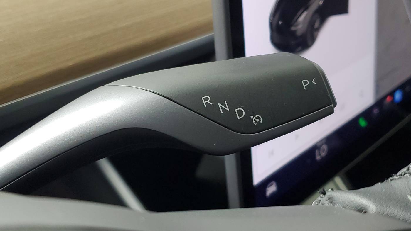 2019 Tesla Model 3 5YJ3E1EB8KF385570
