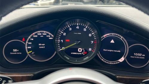 2018 Porsche Panamera WP0AE2A76JL175558