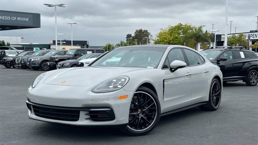 2018 Porsche Panamera WP0AE2A76JL175558