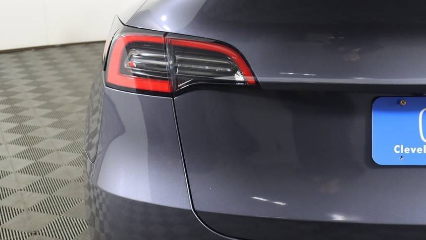 2021 Tesla Model Y 5YJYGDEE9MF125998