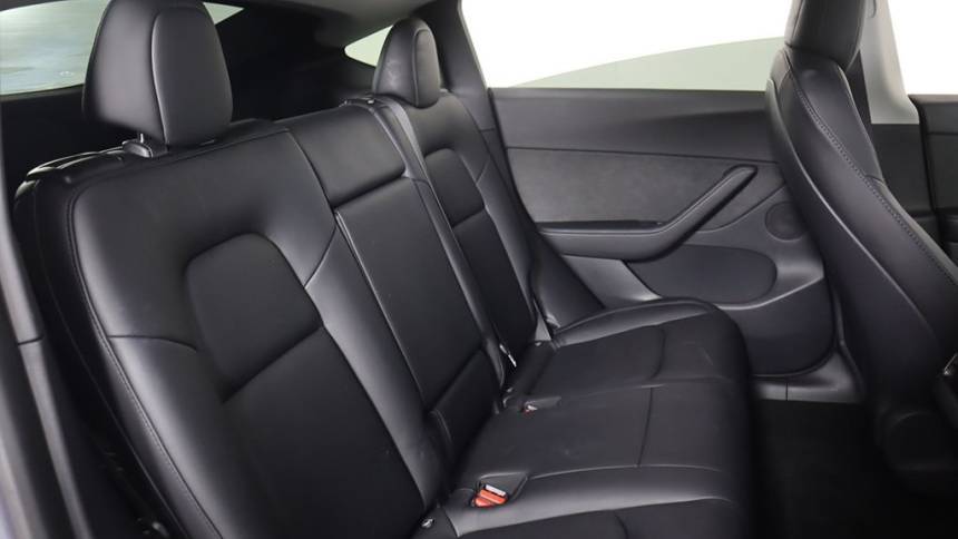 2021 Tesla Model Y 5YJYGDEE9MF125998