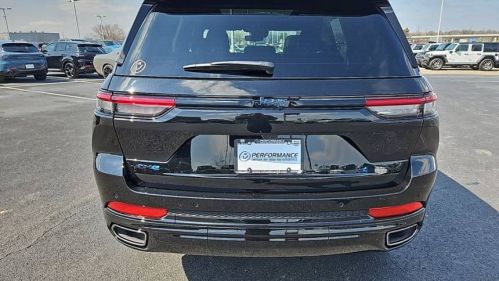 2025 Jeep Grand Cherokee 1C4RJYB65S8690546