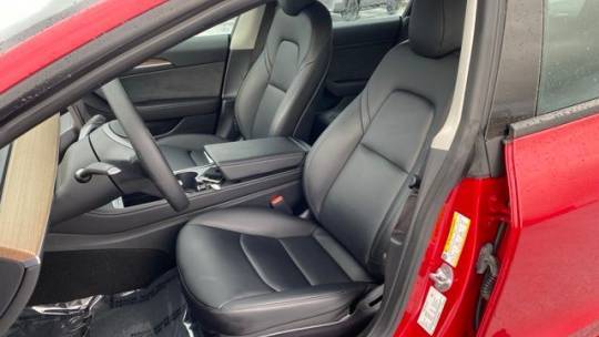 2021 Tesla Model 3 5YJ3E1EAXMF099570