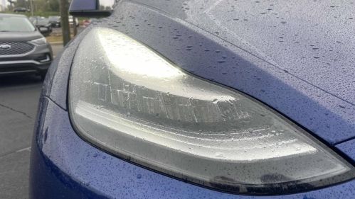2020 Tesla Model Y 5YJYGDEF1LF033534