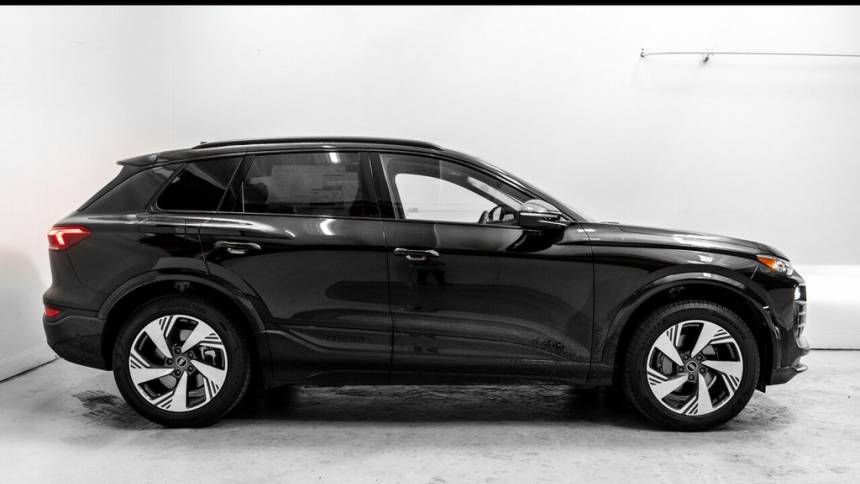 2025 Audi Q6 e-tron WA124BGF8SA013864