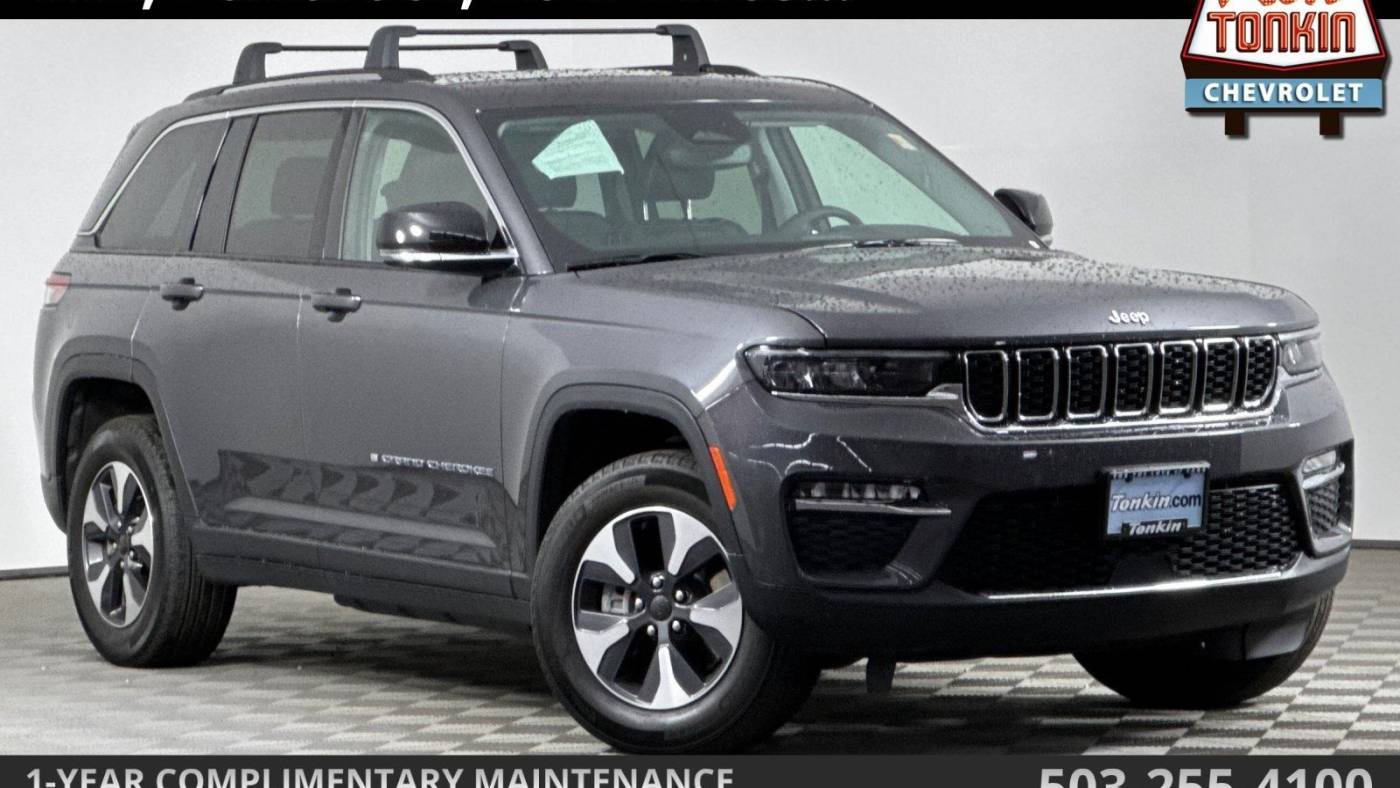 2022 Jeep Grand Cherokee 1C4RJYB62N8716881