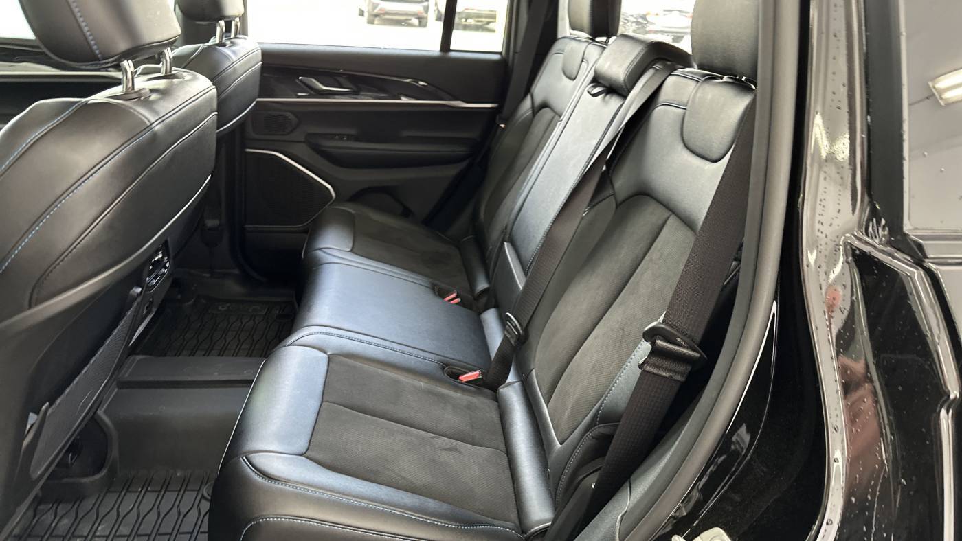 2024 Jeep Grand Cherokee 1C4RJYC69R8505293