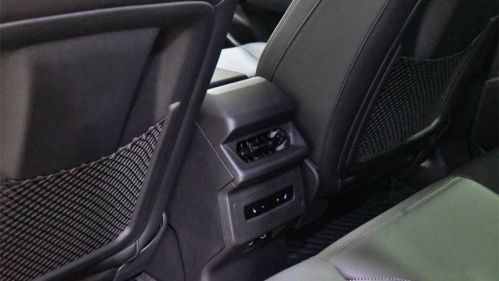 2025 Audi Q6 e-tron WA124BGF5SA030072