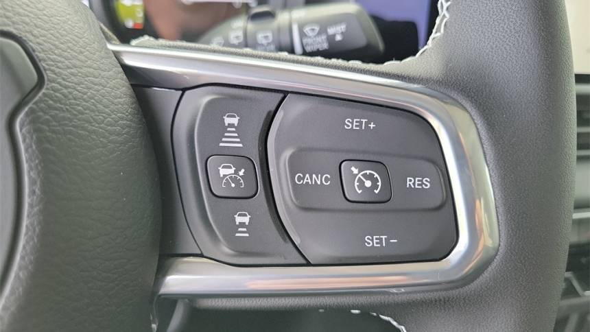 2025 Jeep Wrangler 1C4RJXP63SW562322