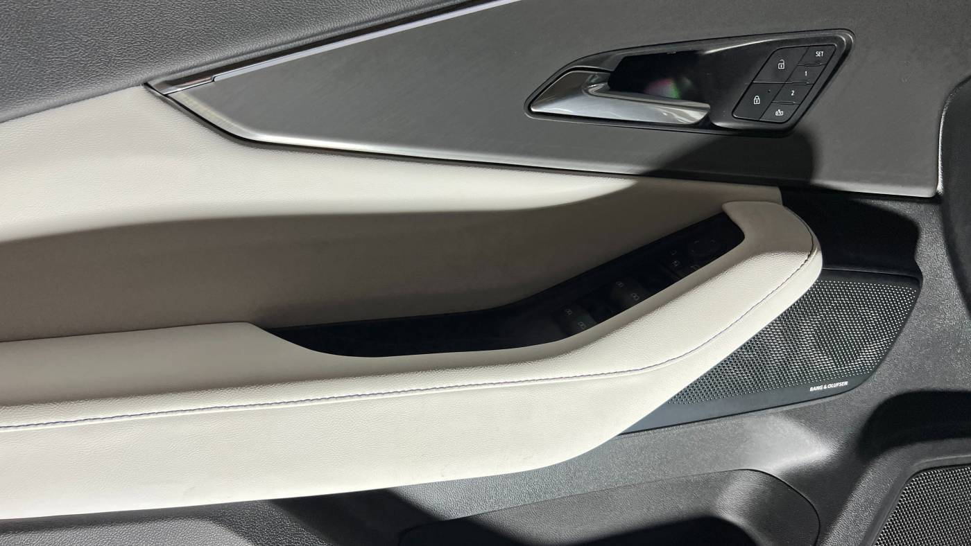 2024 Acura ZDX 4W5KHNRL8RZ515920