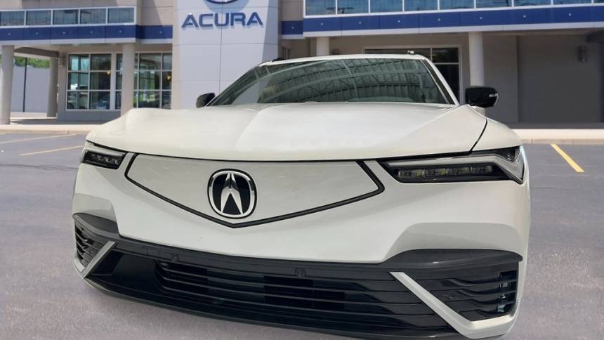 2024 Acura ZDX 4W5KHNRL8RZ515920
