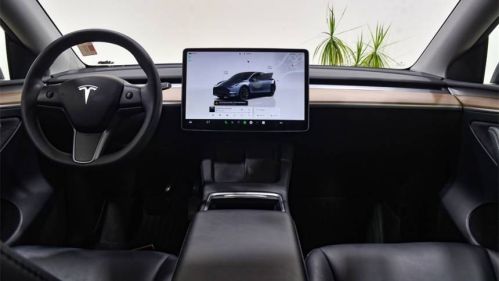 2023 Tesla Model Y 7SAYGDEE3PF608104