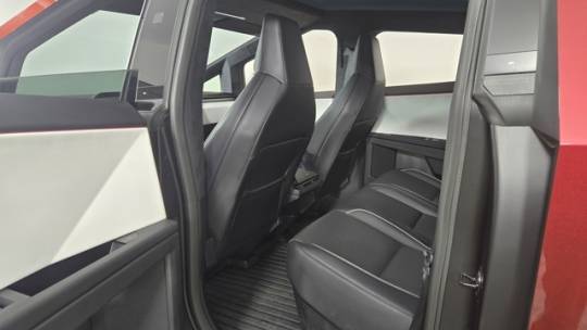 2024 Tesla Cybertruck 7G2CEHED6RA008833