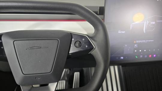 2024 Tesla Cybertruck 7G2CEHED6RA008833