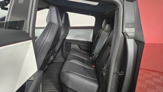 2024 Tesla Cybertruck 7G2CEHED6RA008833