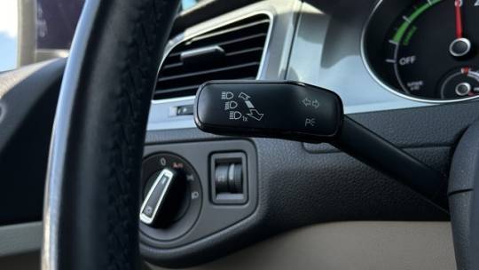 2016 Volkswagen e-Golf WVWPP7AUXGW912629