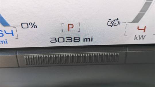 2024 GMC HUMMER EV SUV 1GKB0NDE8RU105908
