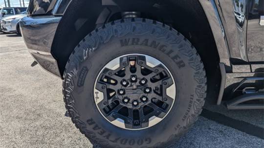 2024 GMC HUMMER EV SUV 1GKB0NDE8RU105908