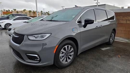 2025 Chrysler Pacifica 2C4RC1S7XSR536462