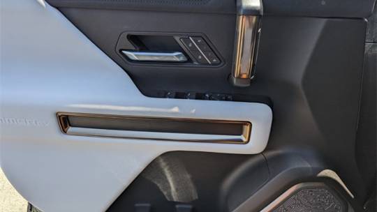 2024 GMC HUMMER EV SUV 1GKB0NDE8RU105908