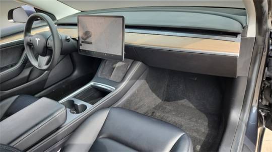 2021 Tesla Model 3 5YJ3E1EA6MF023926