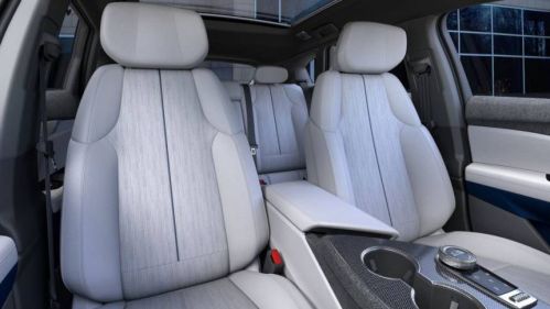 2025 Cadillac OPTIQ 3GYK3GMR5SS172175