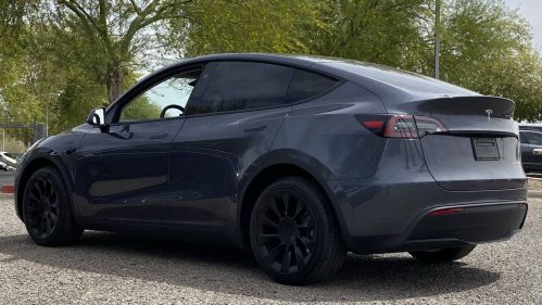 2023 Tesla Model Y 7SAYGDEE2PF904490