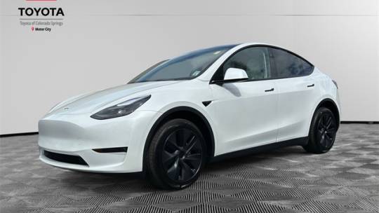 2025 Tesla Model Y 7SAYGDEE9SF239080