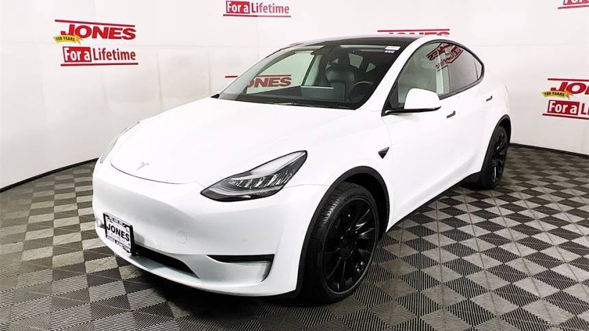 2021 Tesla Model Y 5YJYGDEE4MF184599