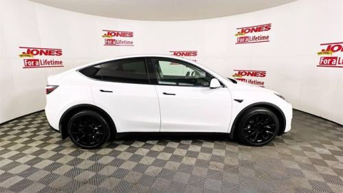 2021 Tesla Model Y 5YJYGDEE4MF184599