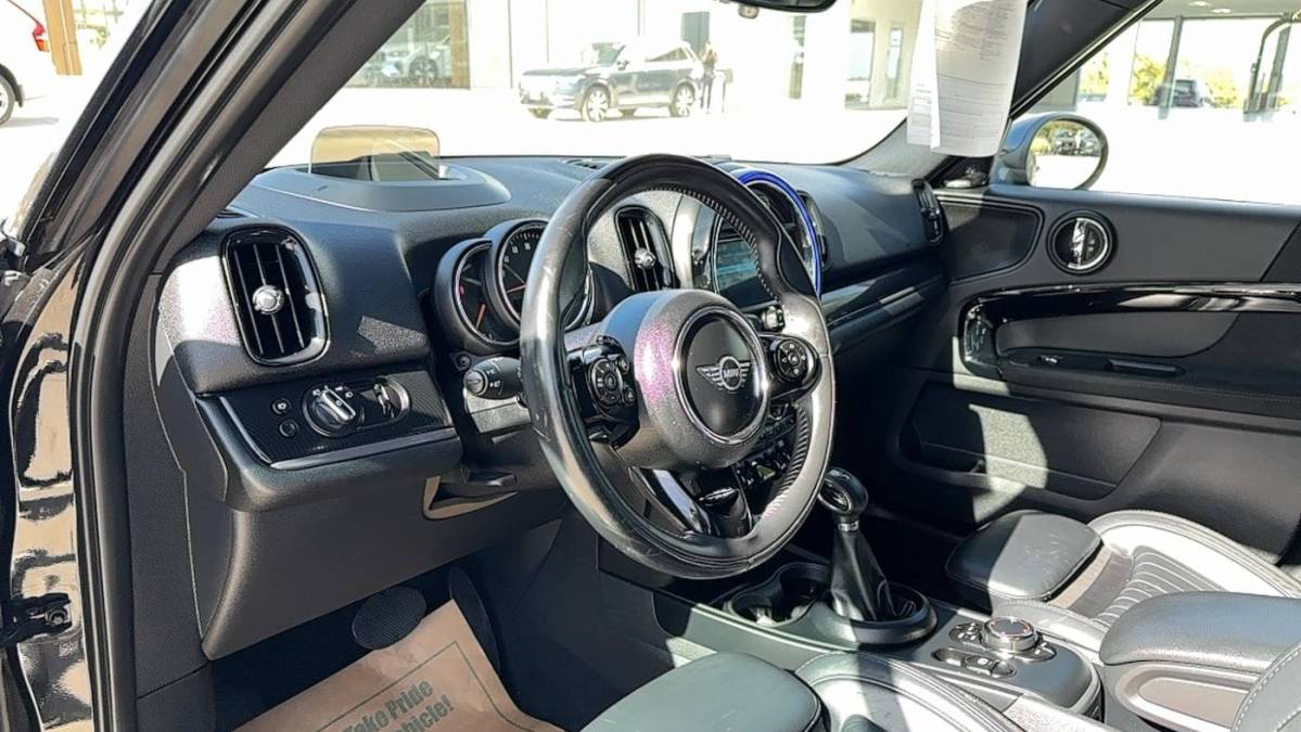 2019 Mini S E Countryman ALL 4 - Images - 10