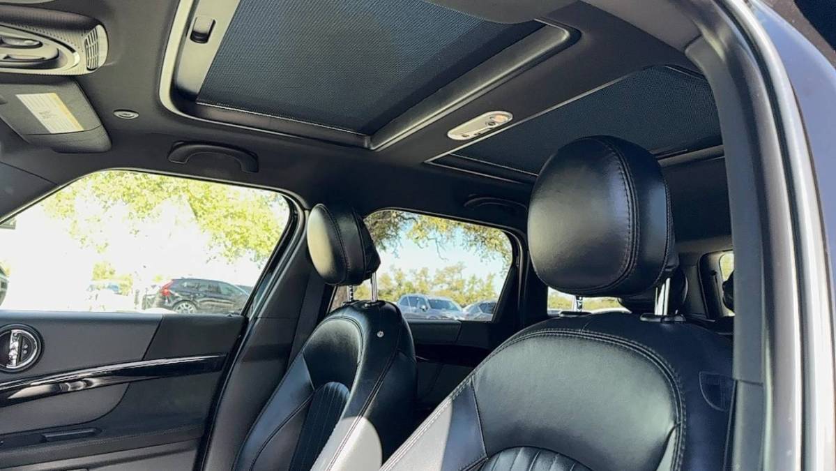 2019 Mini S E Countryman ALL 4 - Images - 11