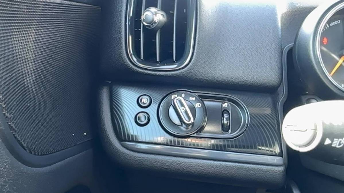 2019 Mini S E Countryman ALL 4 - Images - 20
