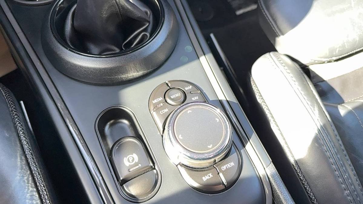 2019 Mini S E Countryman ALL 4 - Images - 25