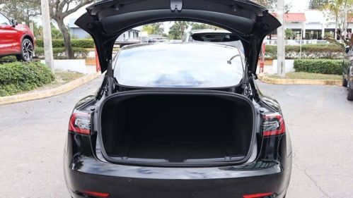2022 Tesla Model 3 5YJ3E1EA8NF108039