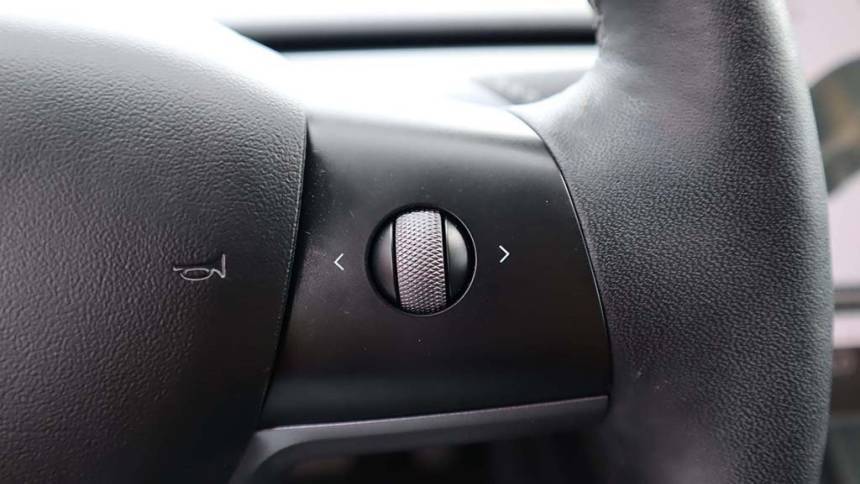 2022 Tesla Model 3 5YJ3E1EA8NF108039