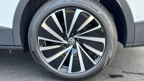 2025 Volkswagen ID.4 1V2DSPE81SC003587