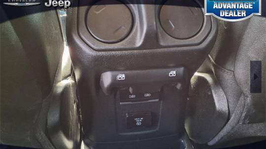2022 Jeep Wrangler 1C4JJXR63NW228760