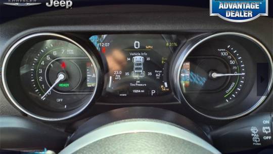 2022 Jeep Wrangler 1C4JJXR63NW228760