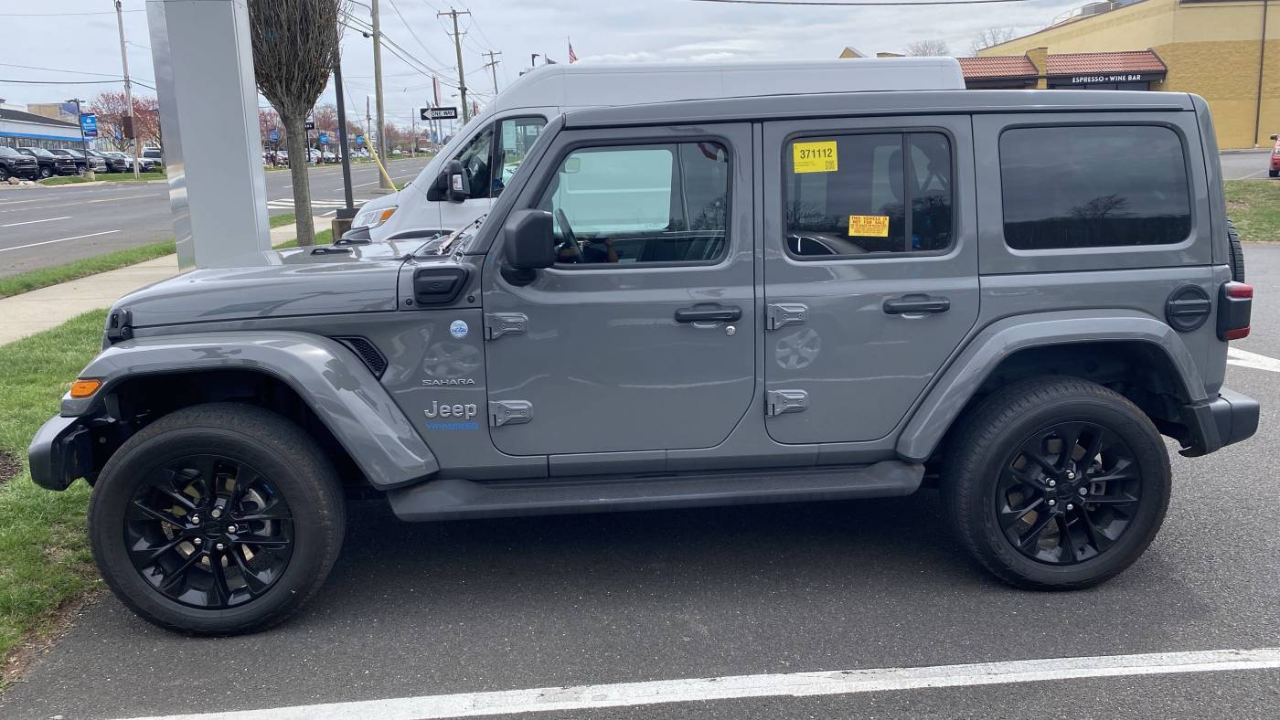 2022 Jeep Wrangler 1C4JJXP68NW126647