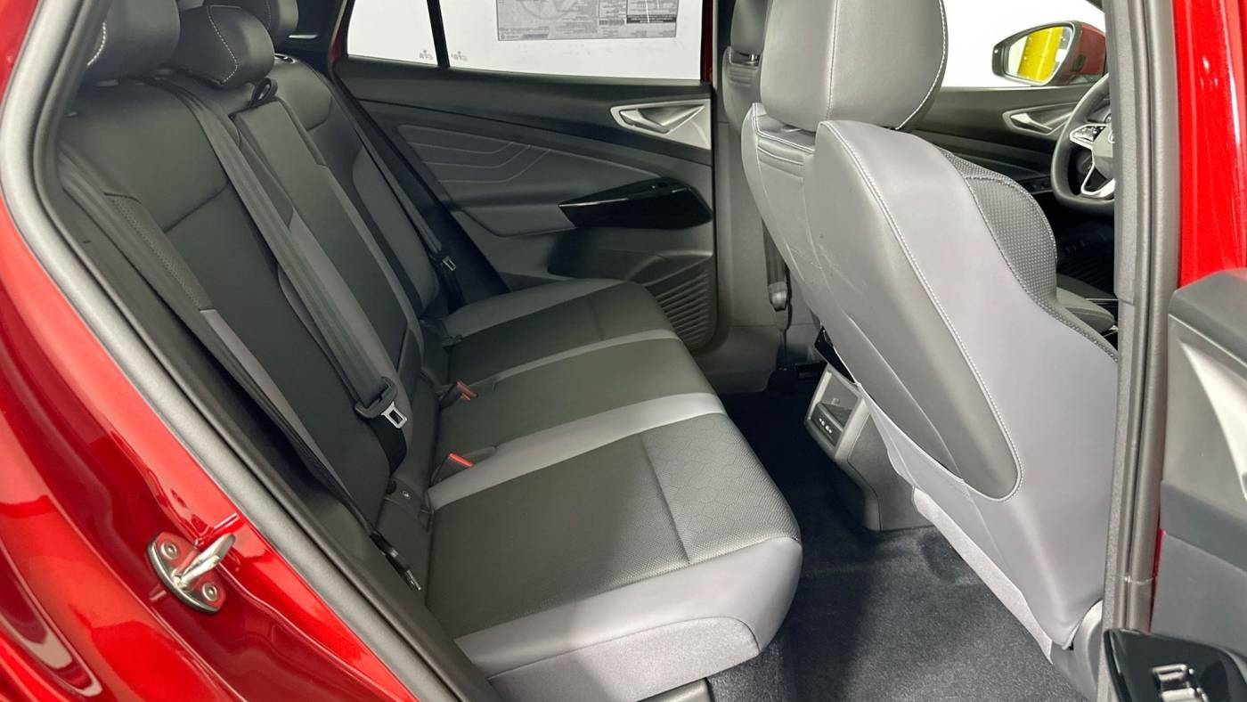2025 Volkswagen ID.4 1V2VRPE86SC003780