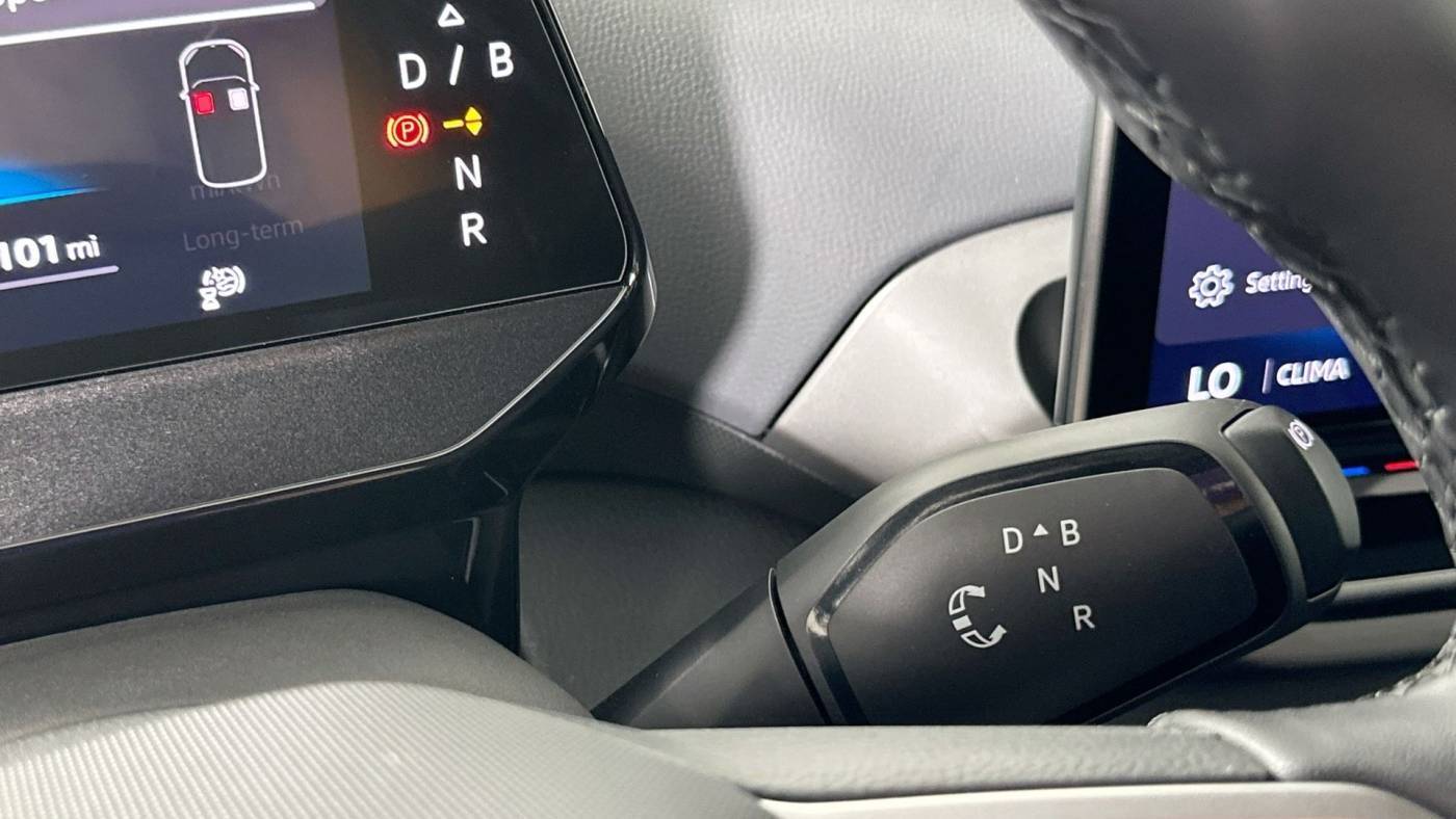 2025 Volkswagen ID.4 1V2VRPE86SC003780