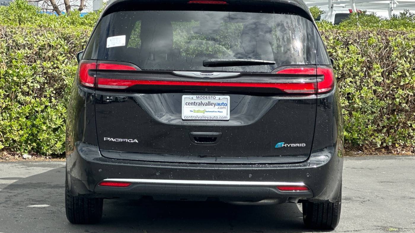 2025 Chrysler Pacifica 2C4RC1N73SR564051