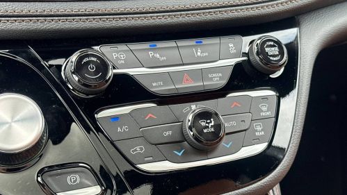 2025 Chrysler Pacifica 2C4RC1N73SR564051